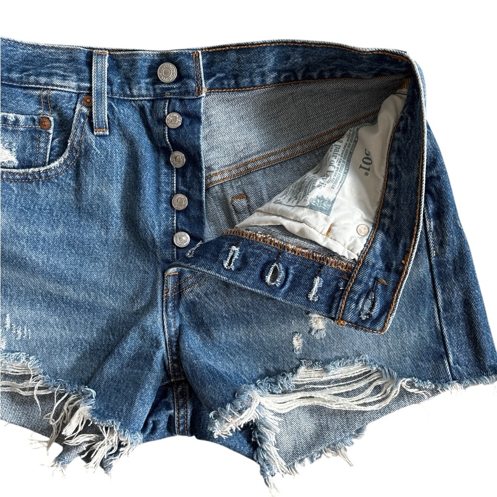 Levi's 501 Big E Premium Distressed Cutoff Denim Shorts - Blue 27 - Picture 11 of 16